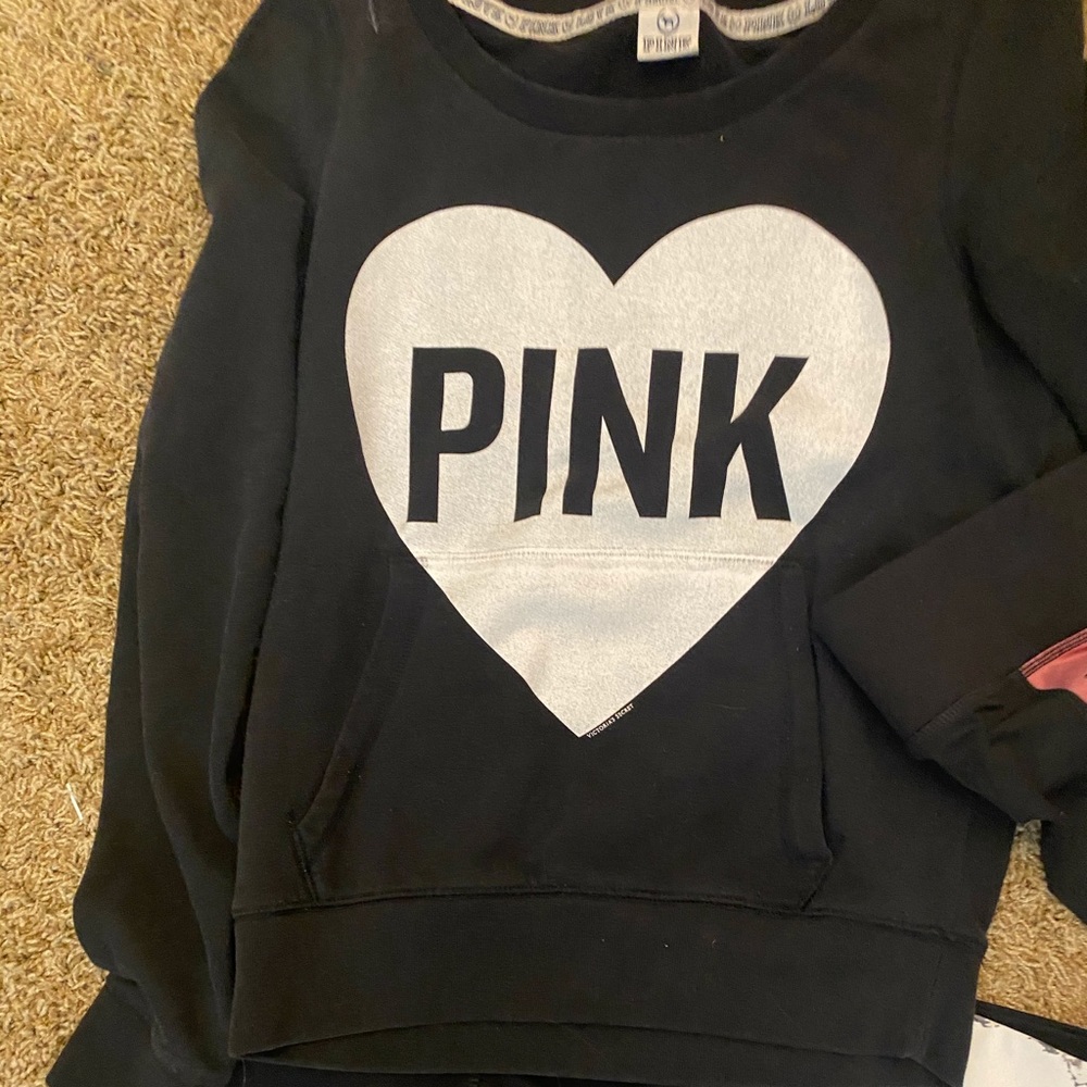 Victoria’s Secret PINK ❤️ size small sweater